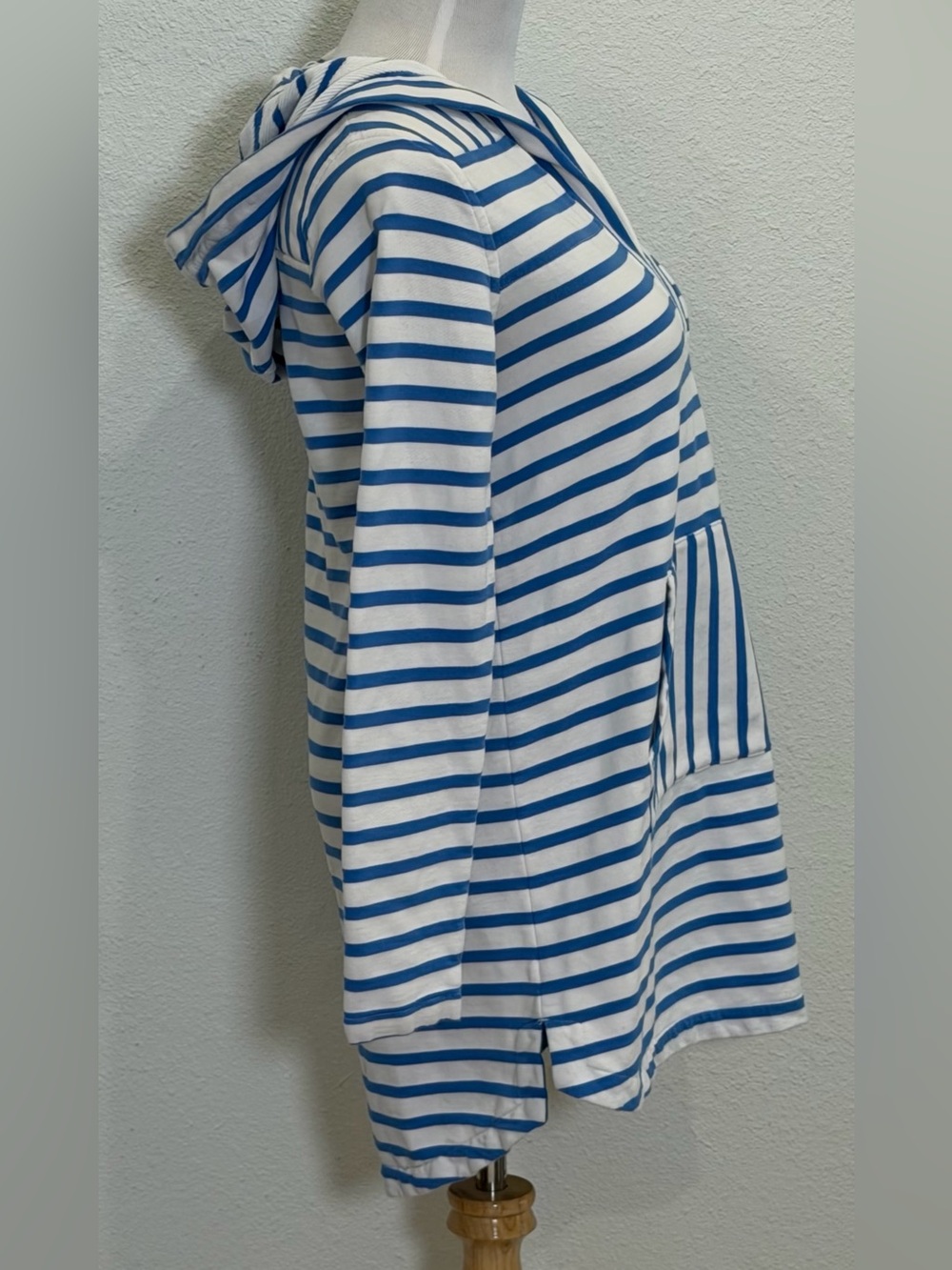 Vineyard Vines Hooded Beach Pool Striped Shep Cover Up Womens XS Blue White Swim - Picture 4 of 9